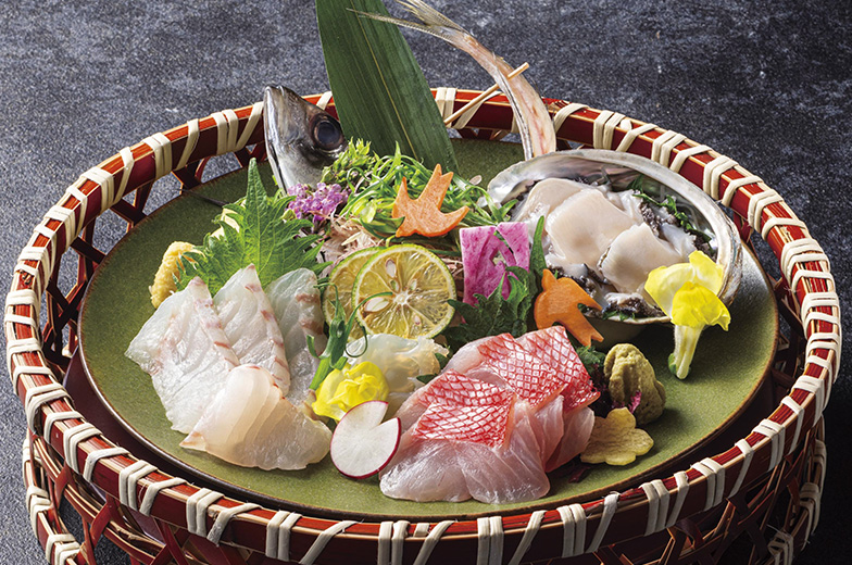 「お造り」料理のイメージ