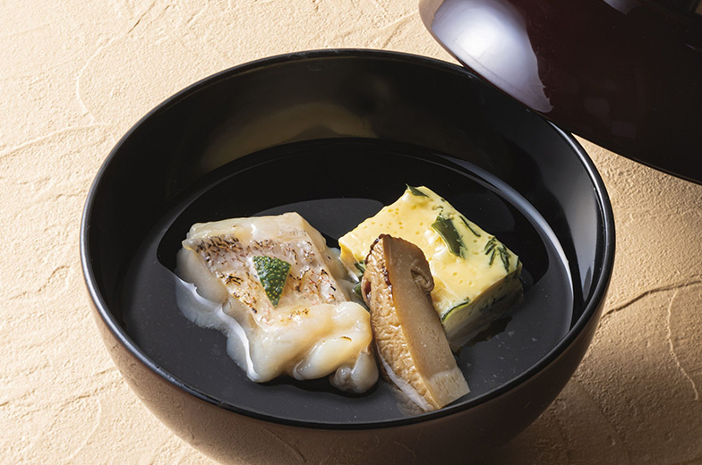「お椀」料理のイメージ